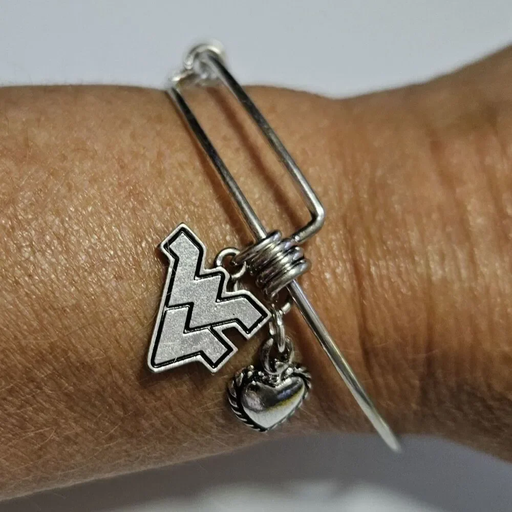 West Virginia Mountaineers Silver Tone Slide Heart Bead Charm Bracelet 7.5